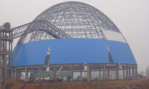 兴化螺栓球网架加工的注意事项